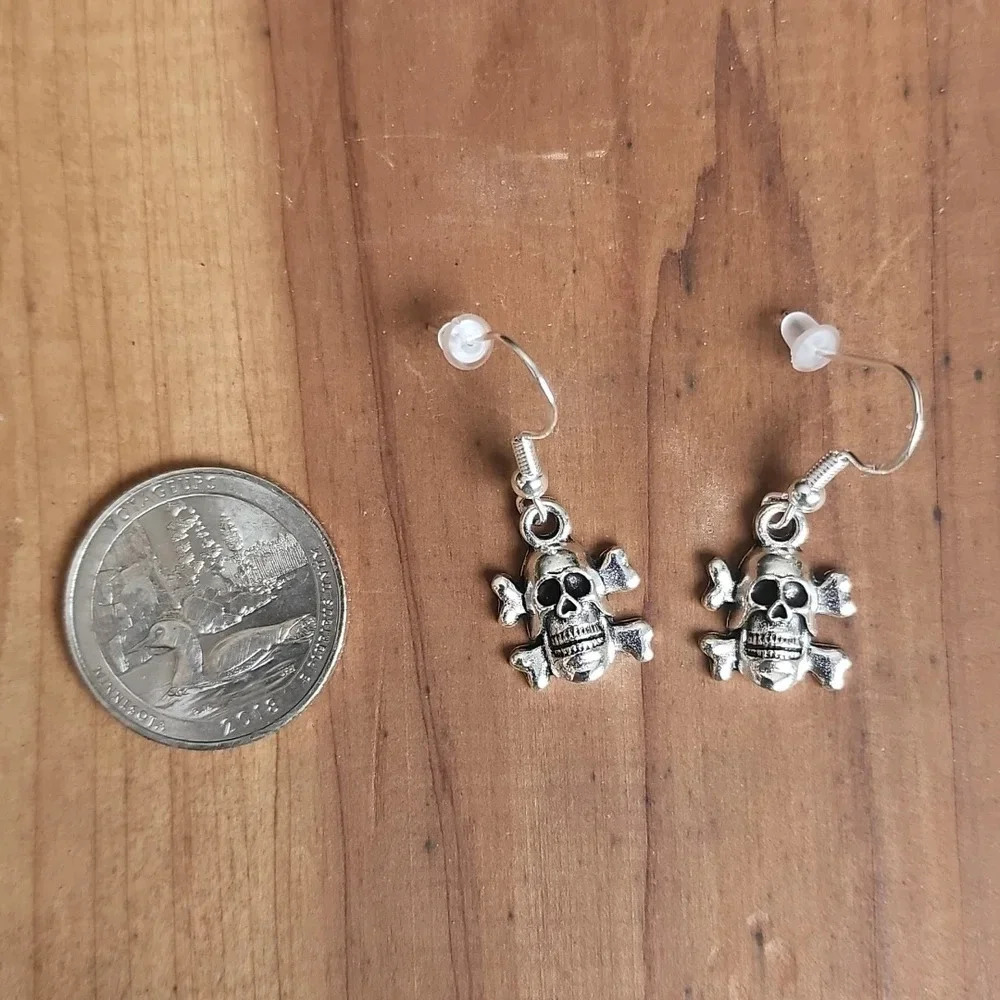 Skull Earrings